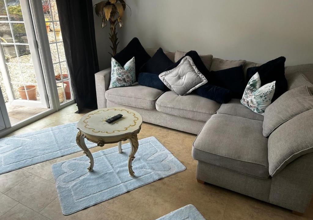 Wokingham Apartment | FLAT 4, Meadow view