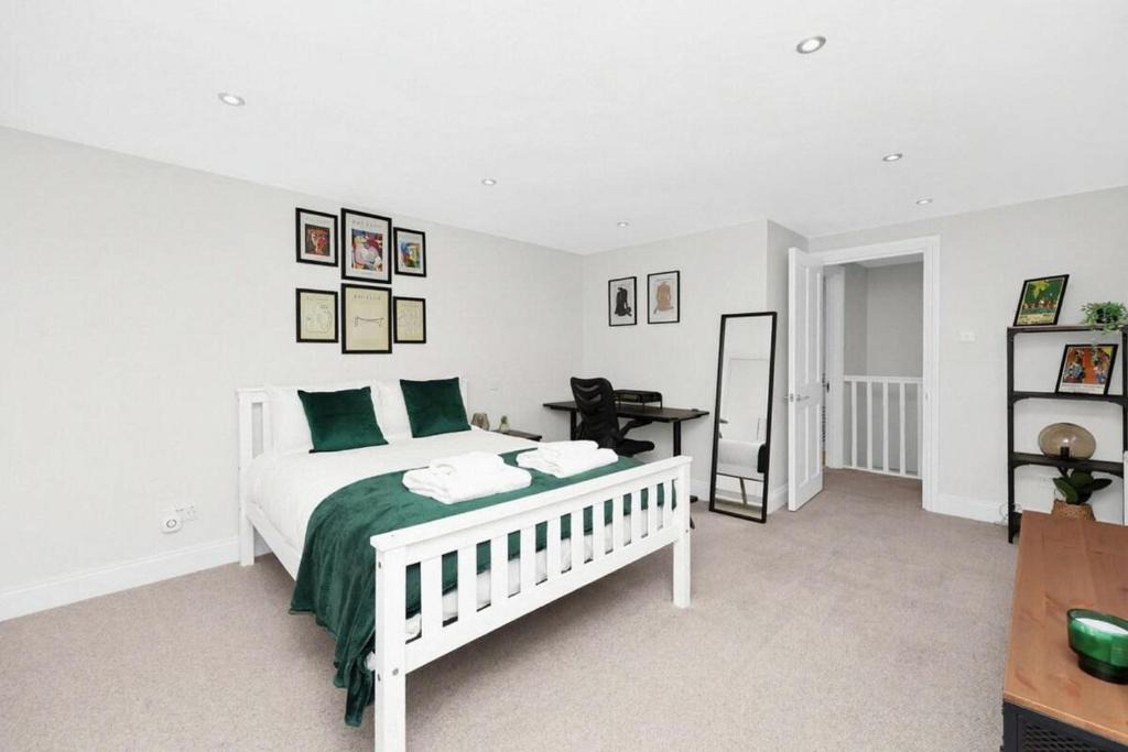 Vauxhall Bed & Breakfast | Flat in Lambeth
