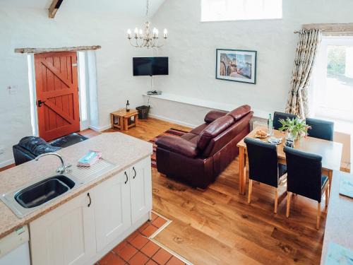 Lydstep House | Flemish Cottage - Uk6720