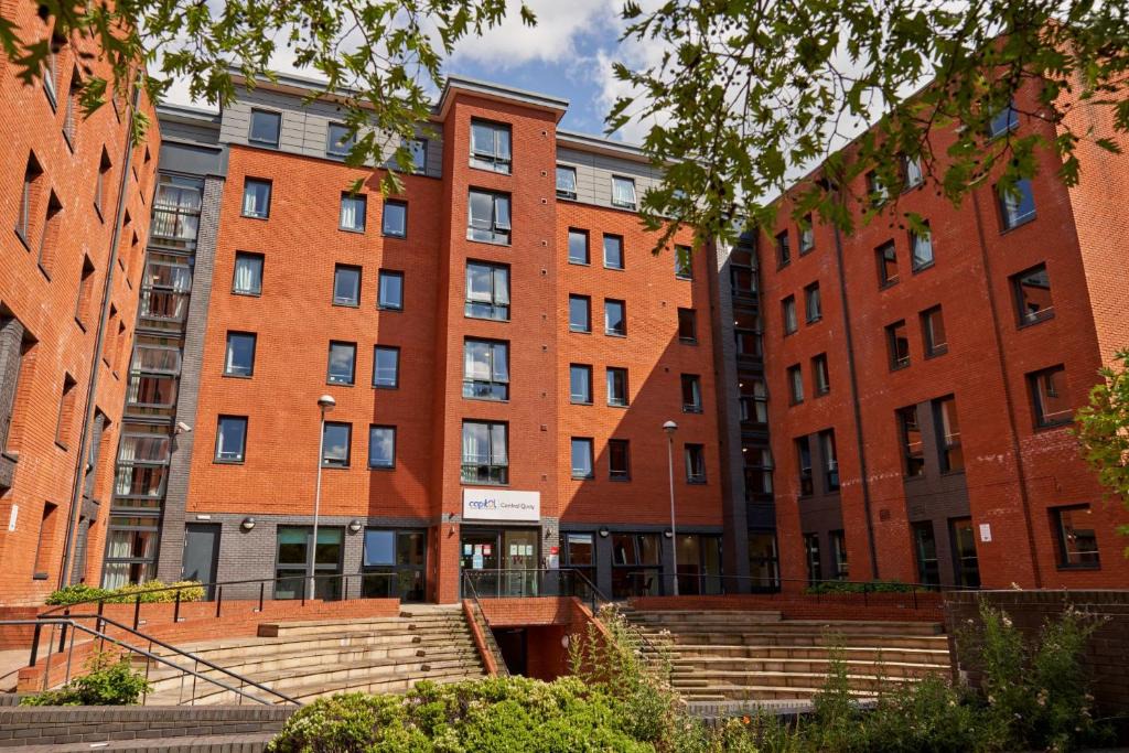 Sheffield Apartment | For Students Only Rooms in Sheffield