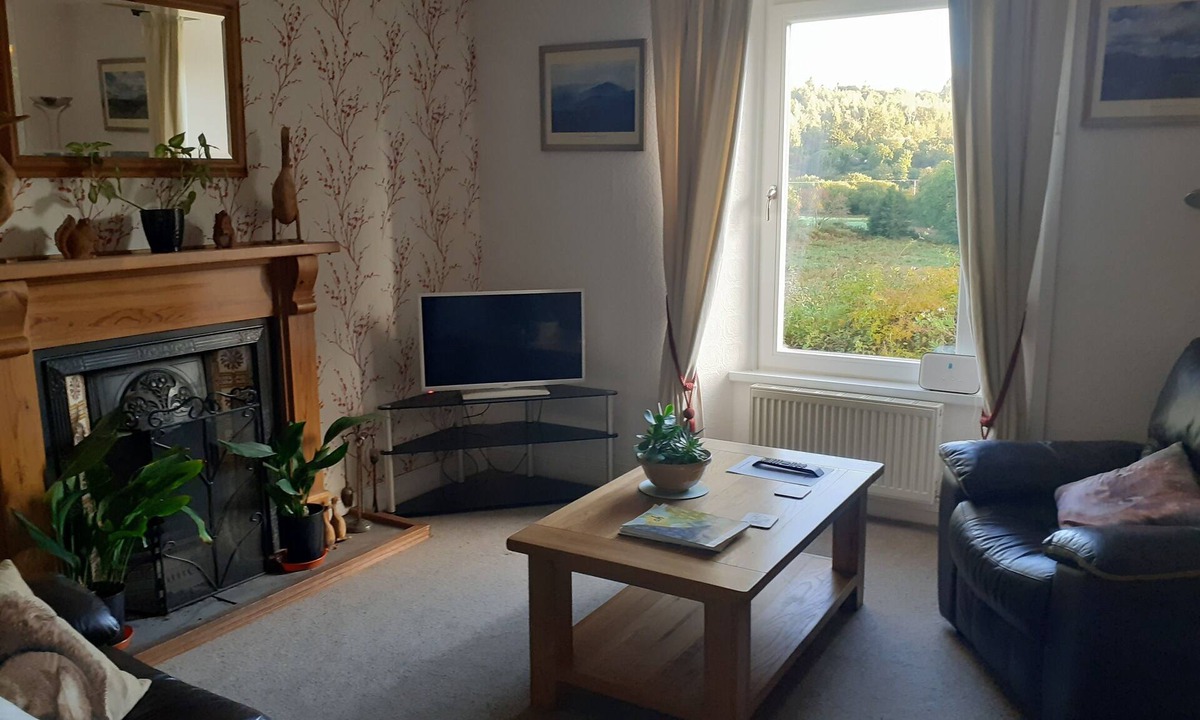 Eskdale House | Forest How