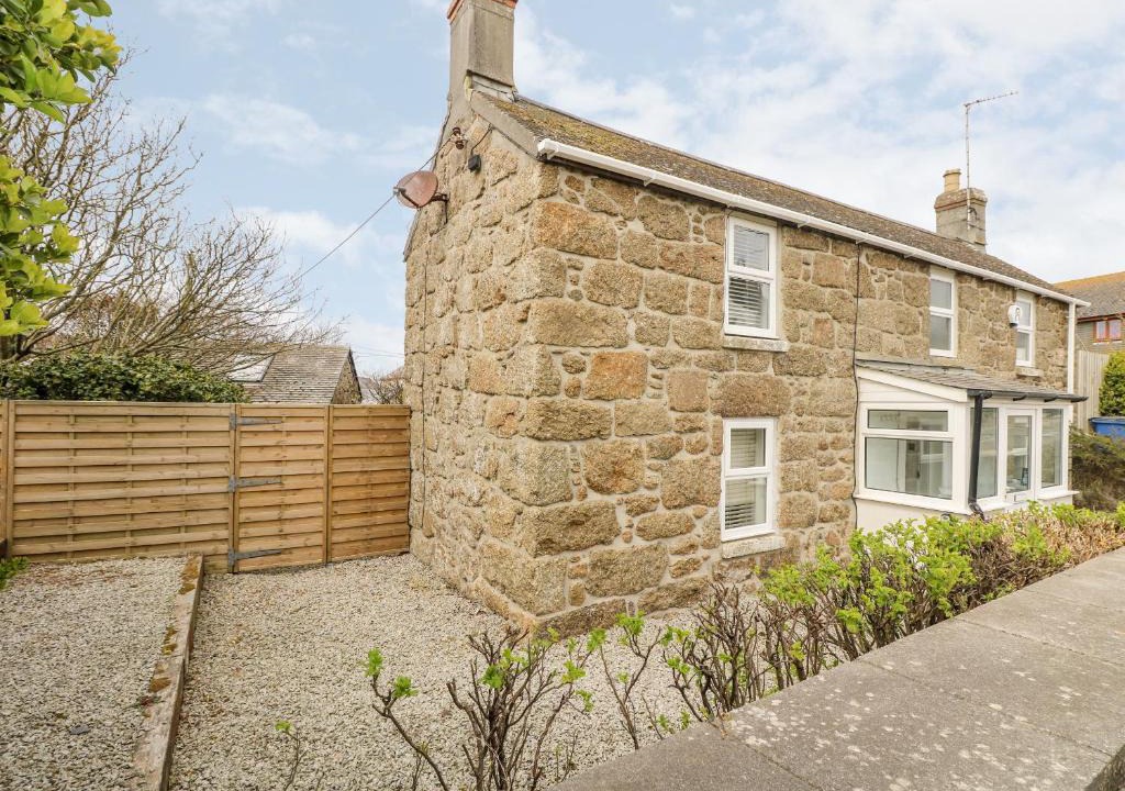 Sennen House | Forge Cottage