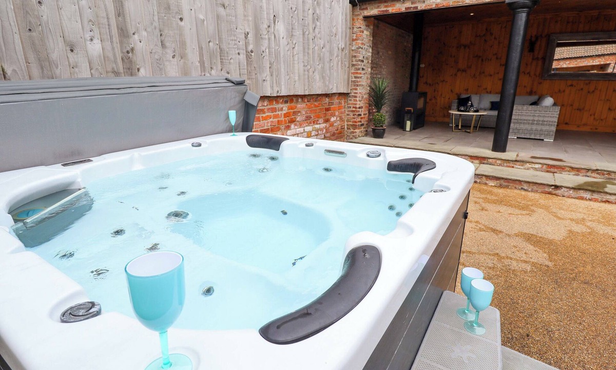 Mappleton Cottage | Fox's Den