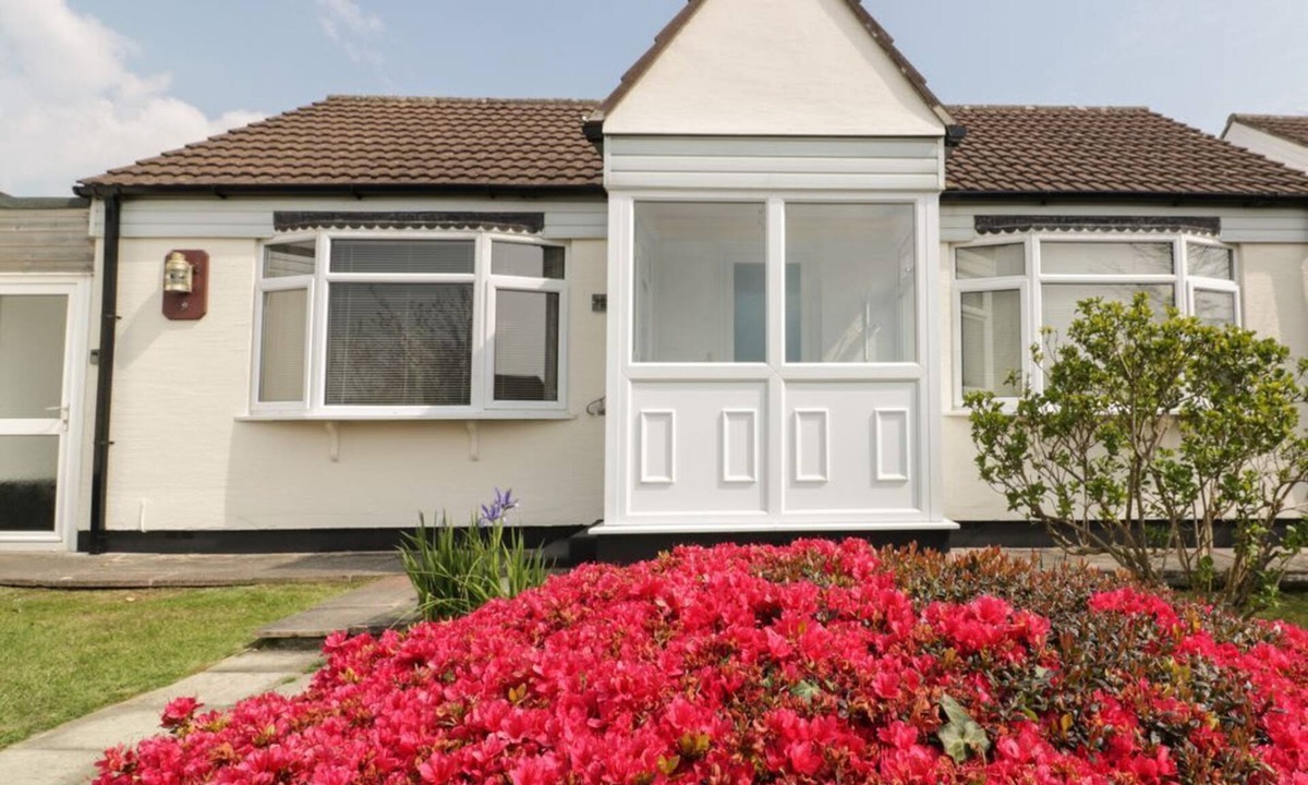 Quintrell Downs Cottage | Garden View, Newquay