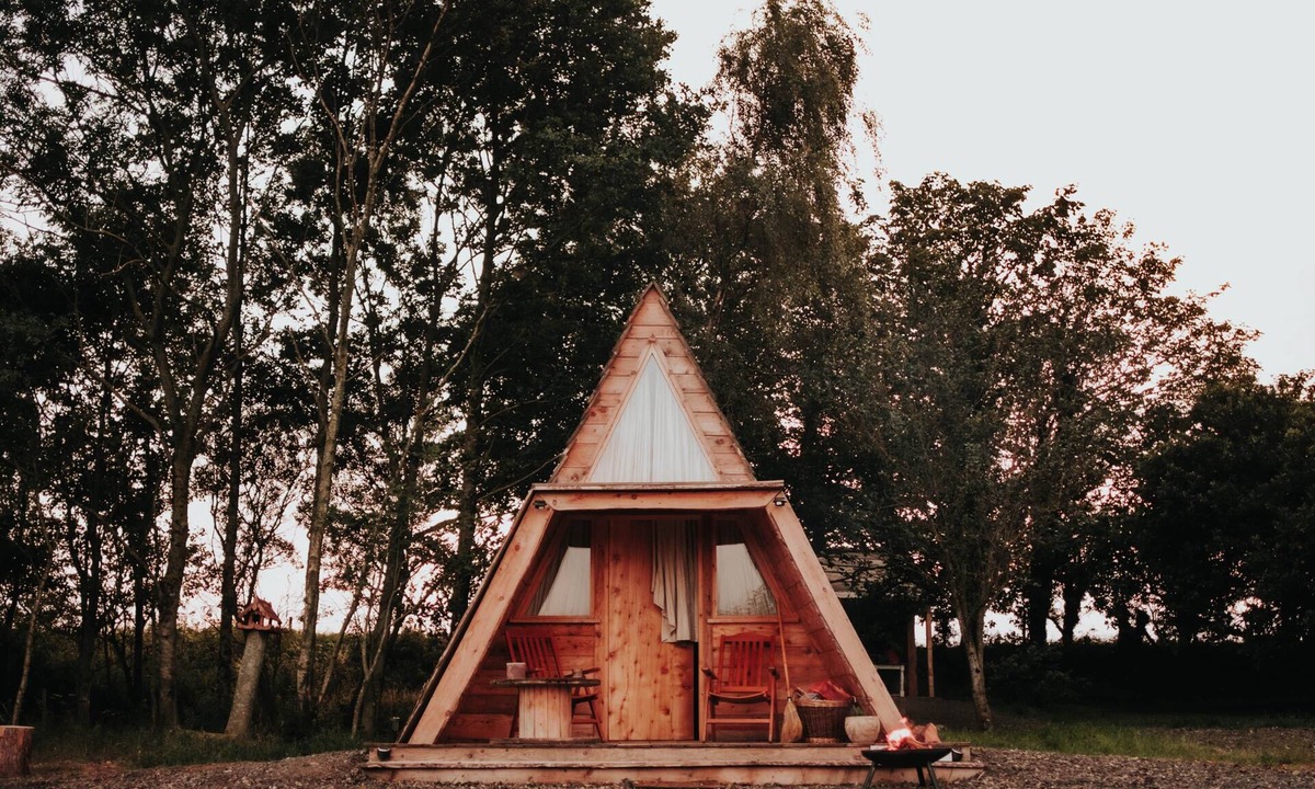 Lancaster Cabin | Ginger Hut, Lancaster