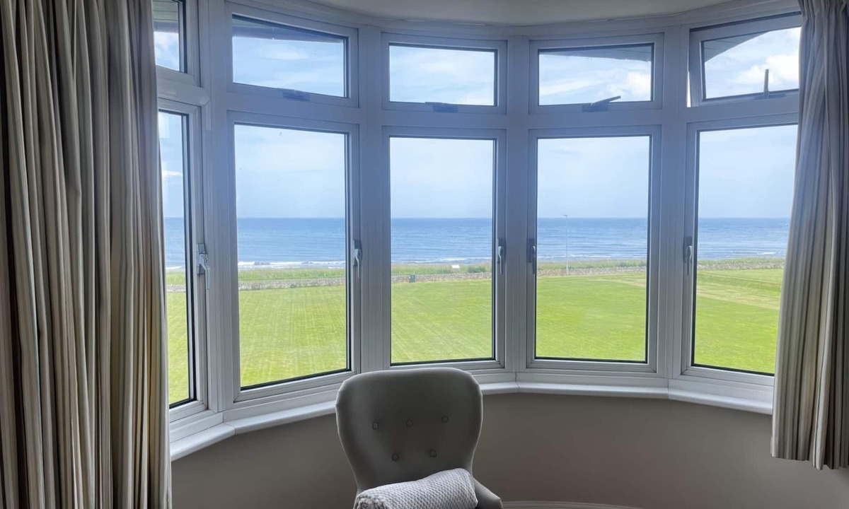 Seahouses Cottage | Glenavon
