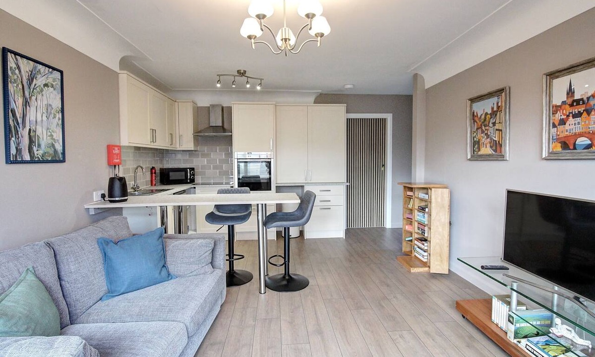 Chester Apartment | Greenfields Apartment