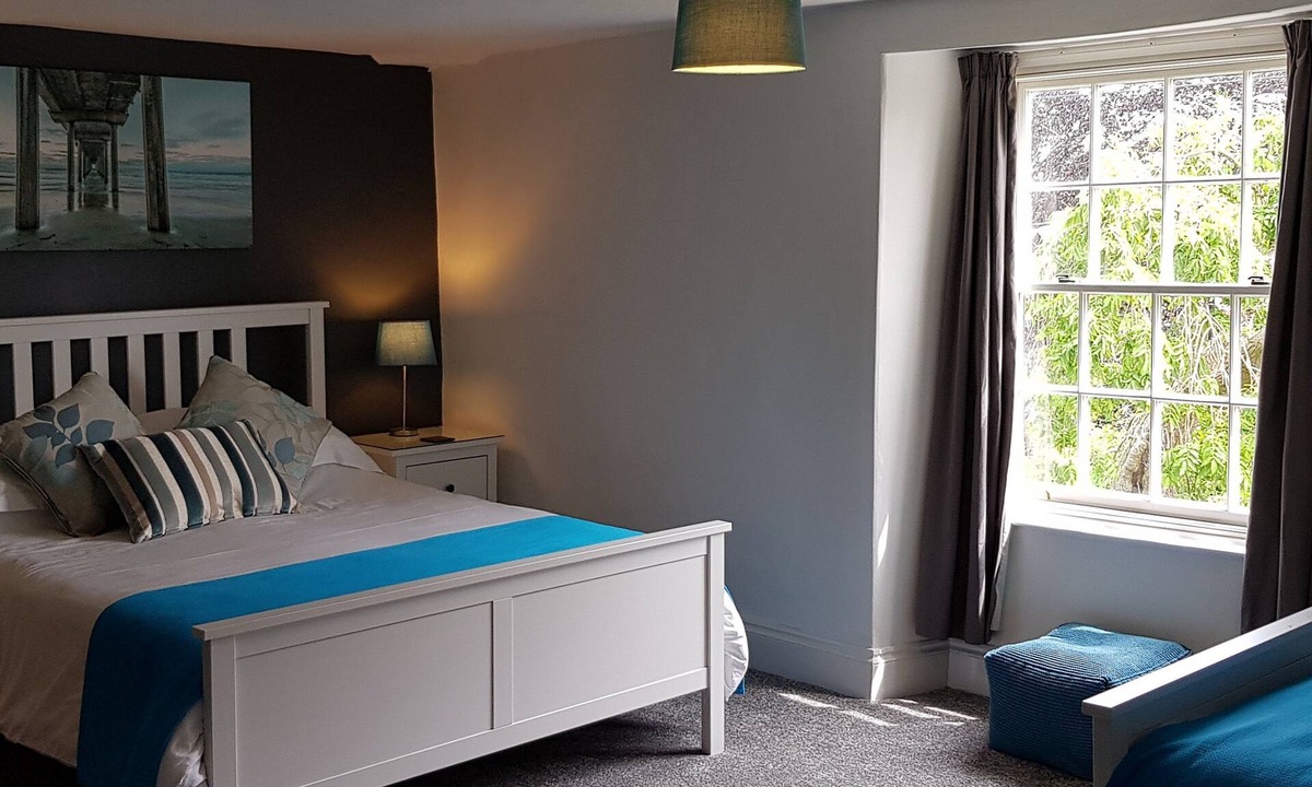 Bedale Hotel | Greyhound Inn