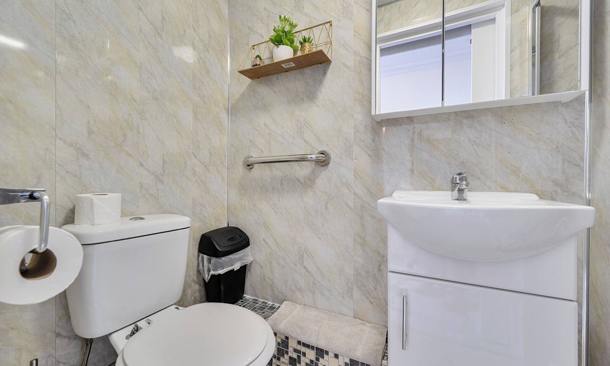 Bispham Apartment | Ground Floor Studio Apartment at Sea-Cote