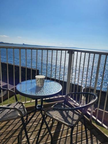 Saltcoats Apartment | Harbour Point -Coorie Doon Stays