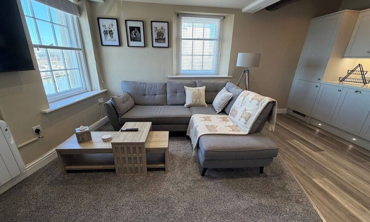 Whitehaven Apartment | Harbourside Duplex Apartment - 1 Bedroom