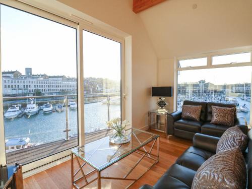 Weymouth Apartment | Harbourside Haven Penthouse 1