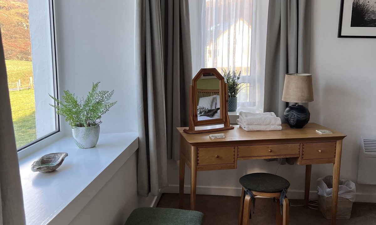 Rodel Cottage | Harris White Cottage