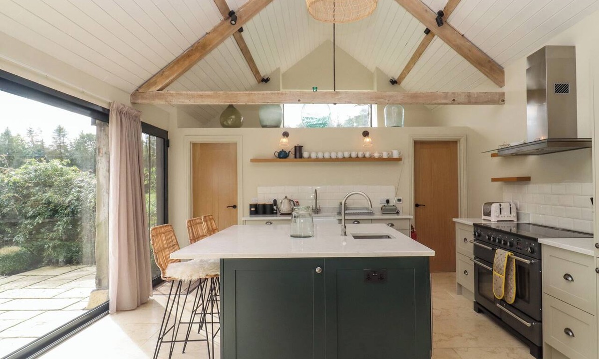 Chedworth Cottage | Hawthorn Barn