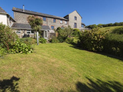 Bolberry House | Hazel Cottage