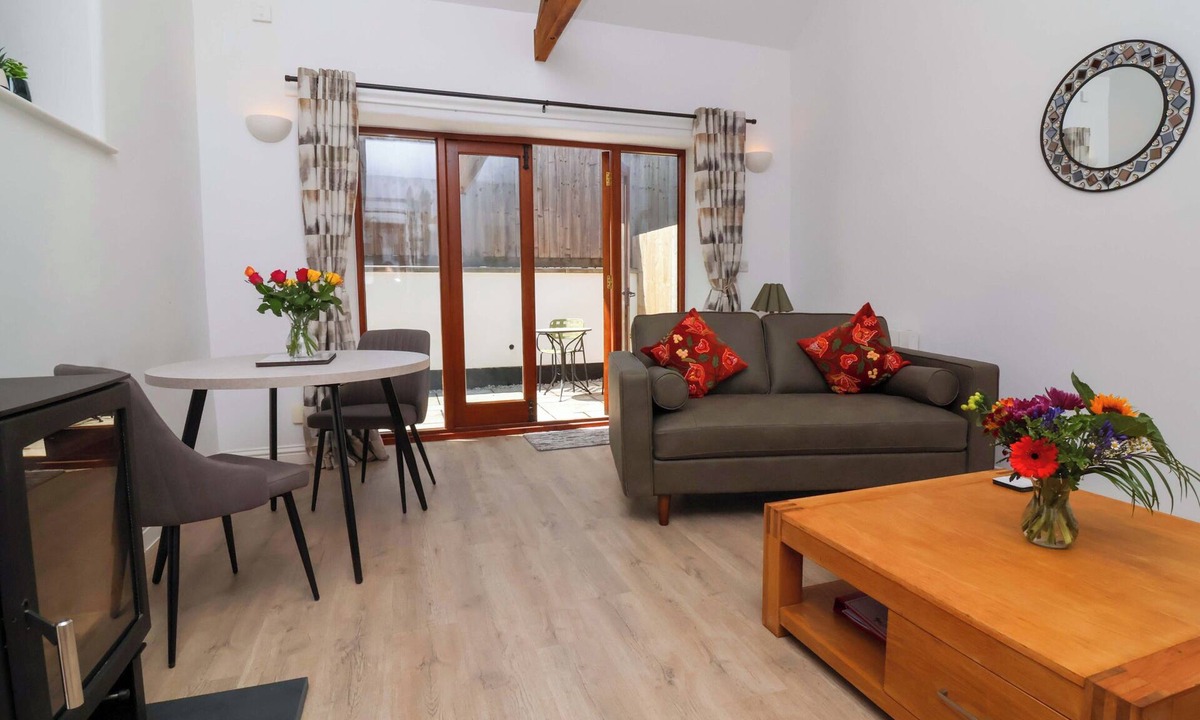 Bideford Cottage | Hedgehog Hideaway