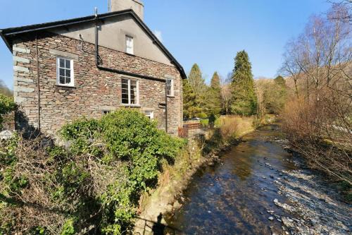 Grasmere House | Heron View Cottage