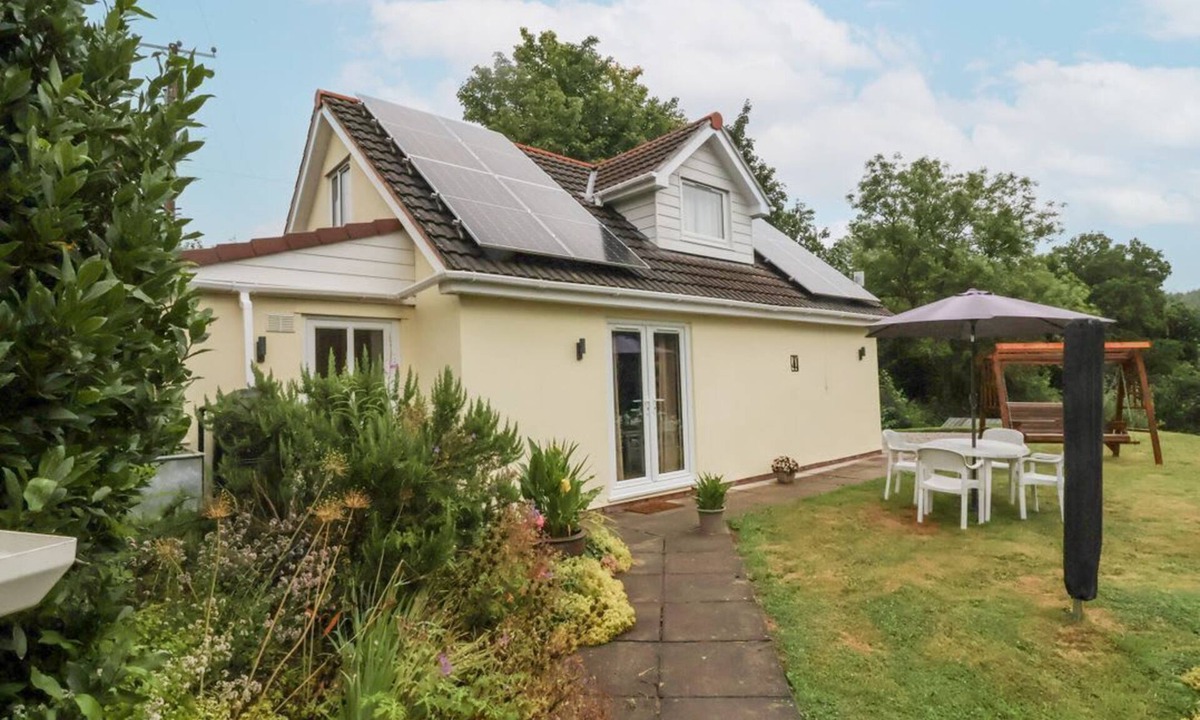 Huntshaw House | Hideaway, Great Torrington