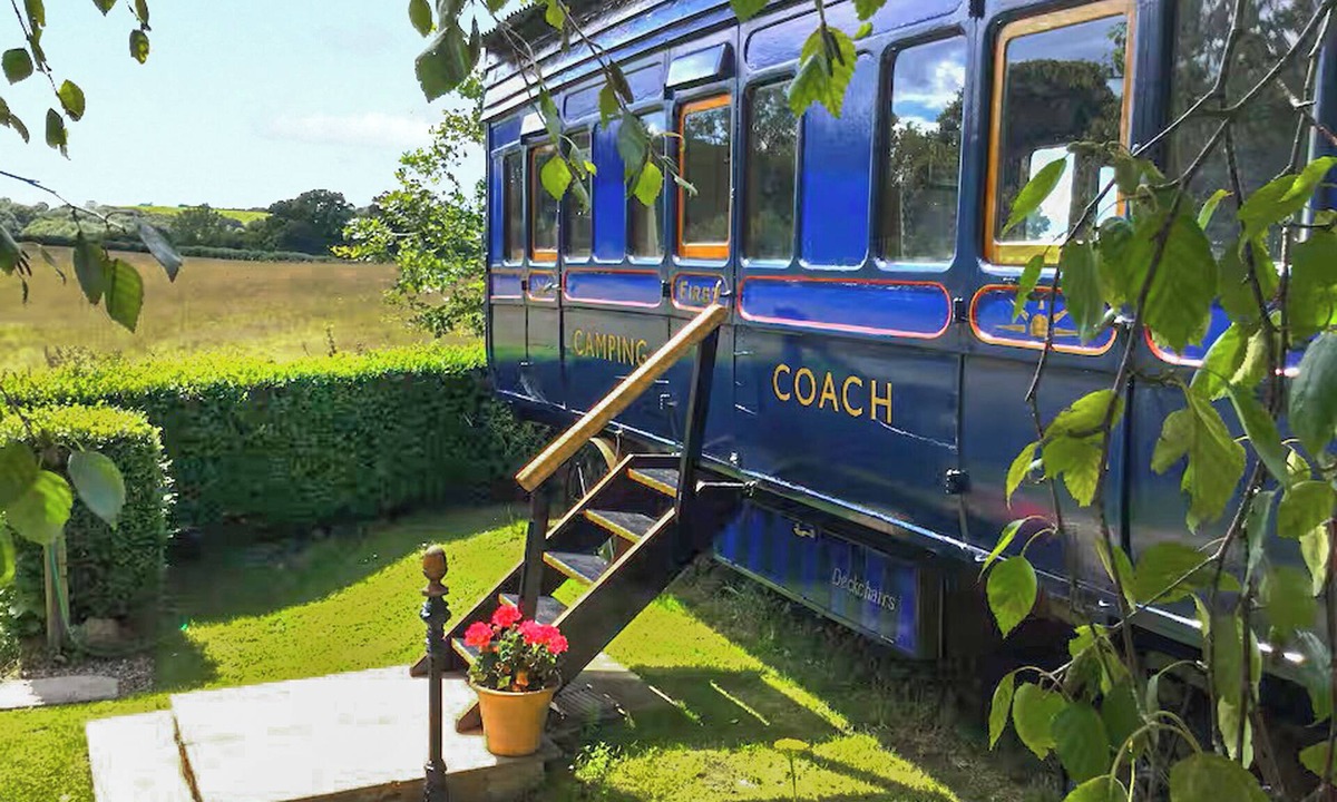 Bridport Cottage | High Cross Camping Coach