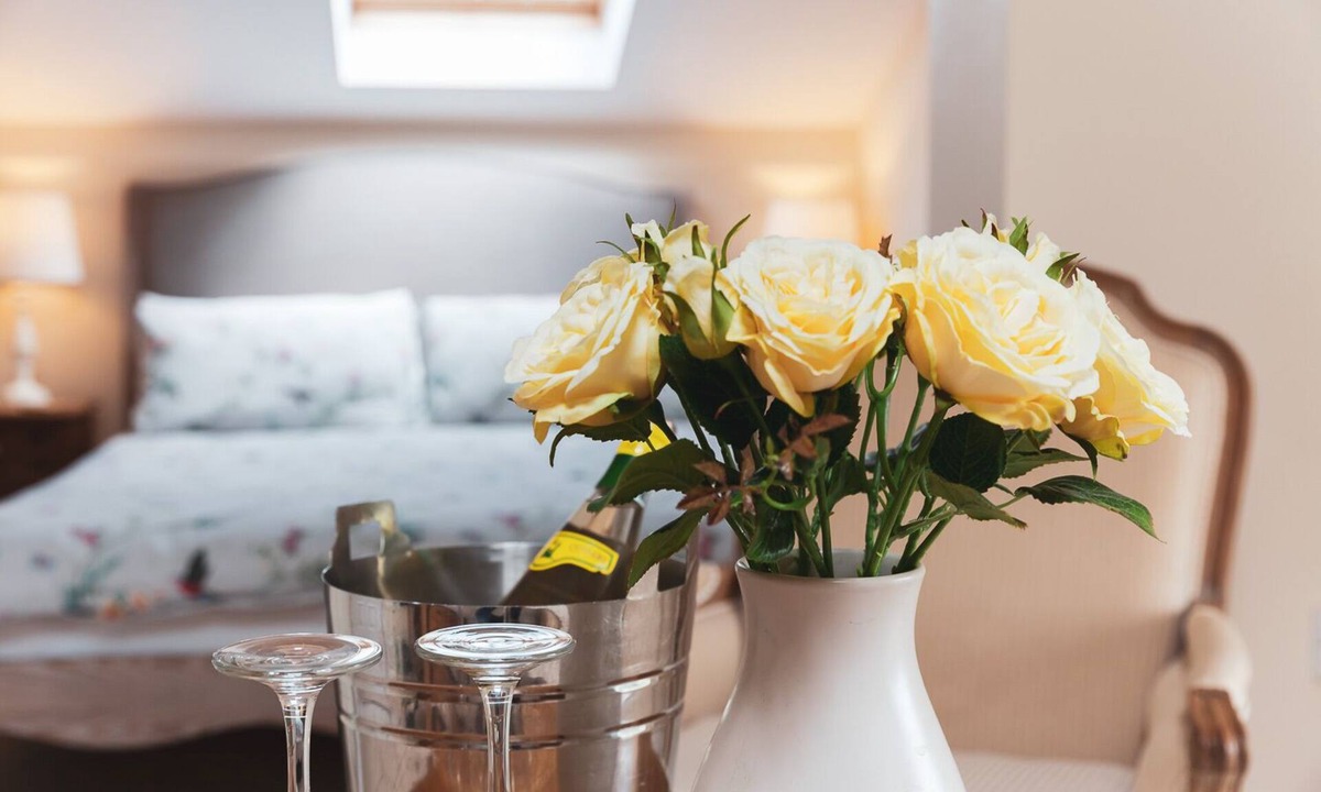 Barton Bed & Breakfast | Higher Farm