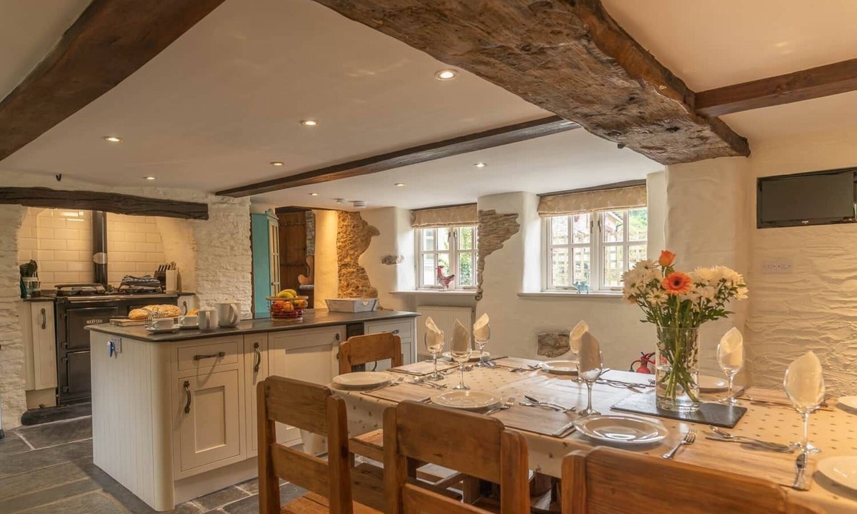Mullacott House | Higher Mullacott Farmhouse - Ilfracombe