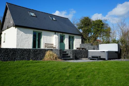 Kilgetty House | Hillcrest Barn.