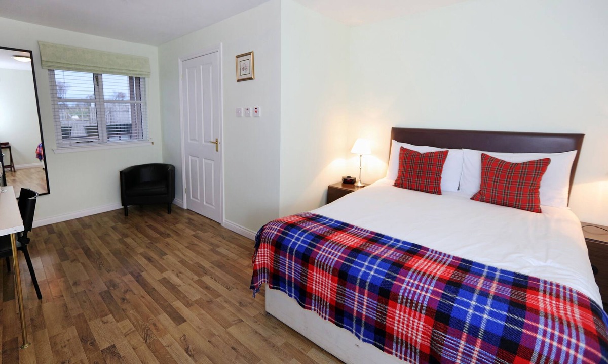 Stirling House | Hillhead Farm Lets