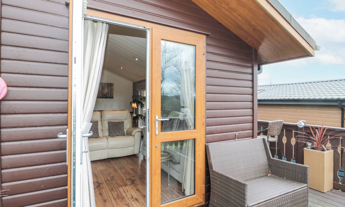 Morpeth Cottage | Hillside View