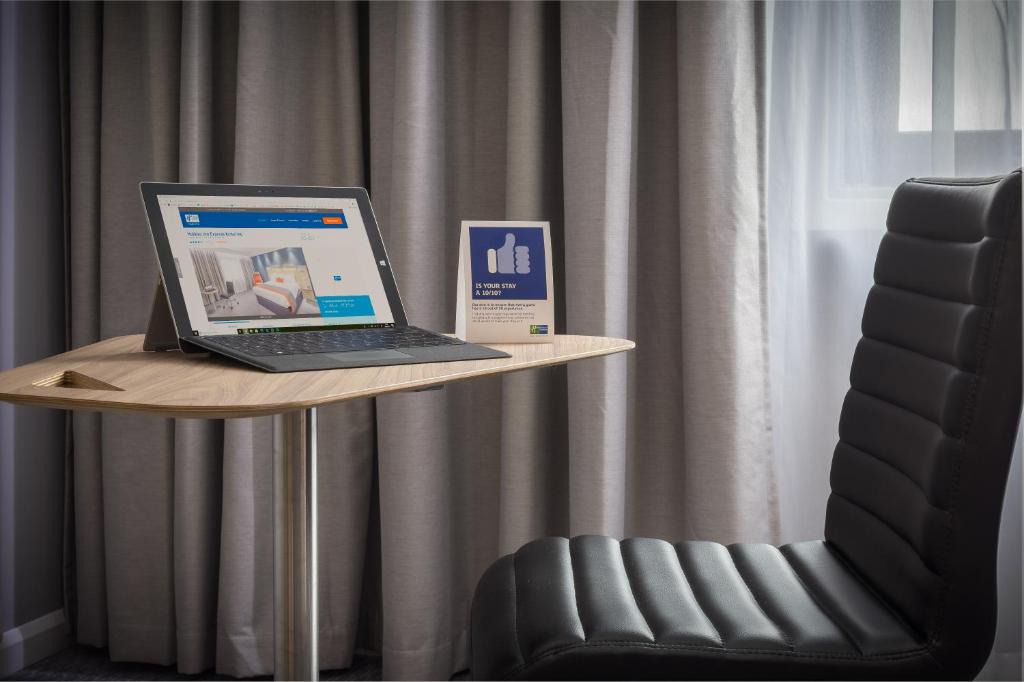 Kettering Hotel | Holiday Inn Express Kettering by IHG