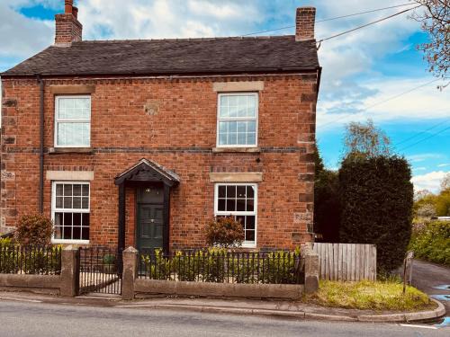 Rushton Spencer House | Horseshoe Cottage