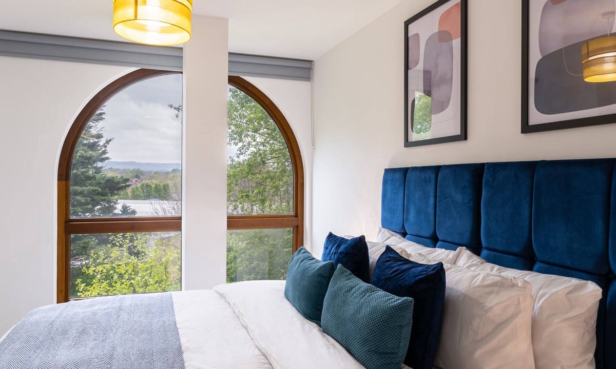Taunton Apartment | Host Stay 52 Waterside Place