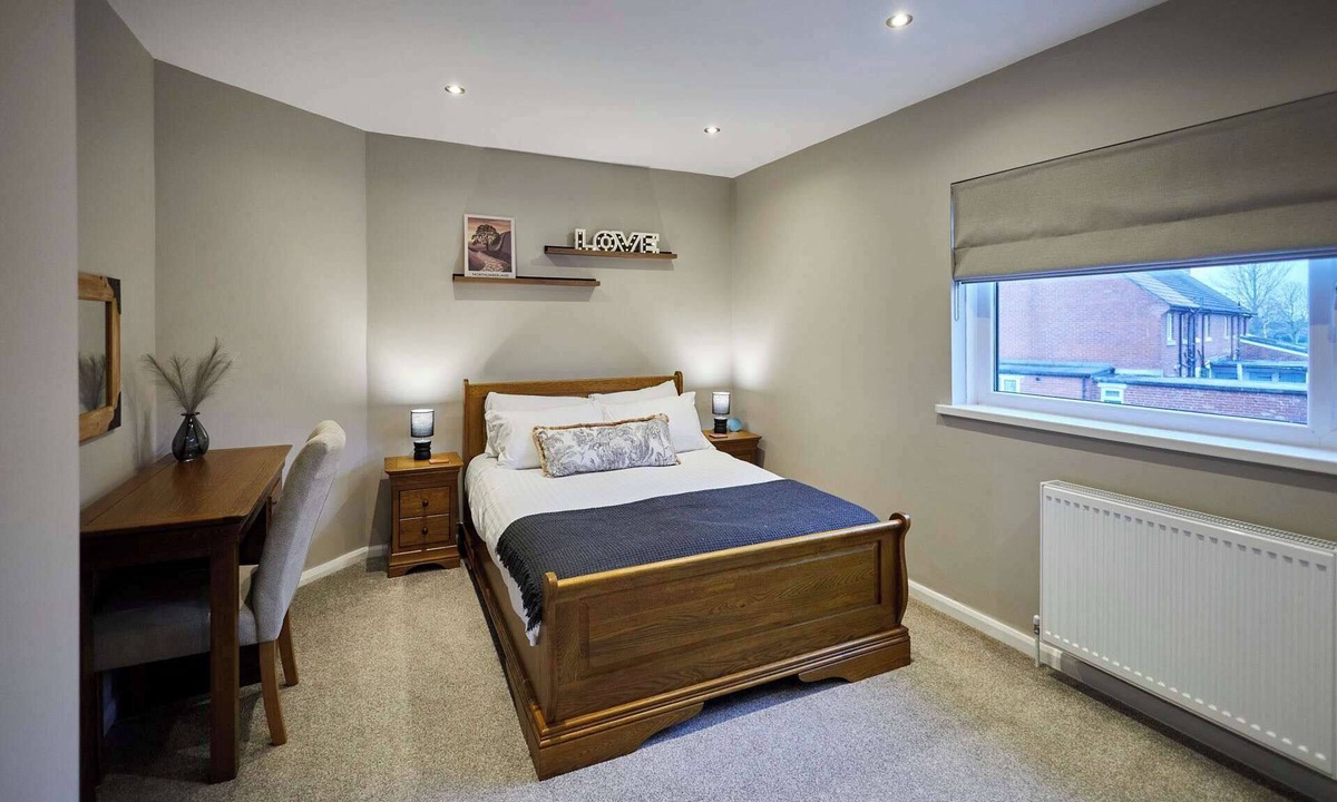 Morpeth House | Host & Stay | Crescent House