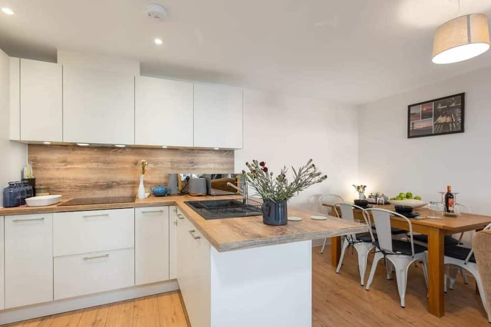 Margate Apartment | Host & Stay | Farrier William