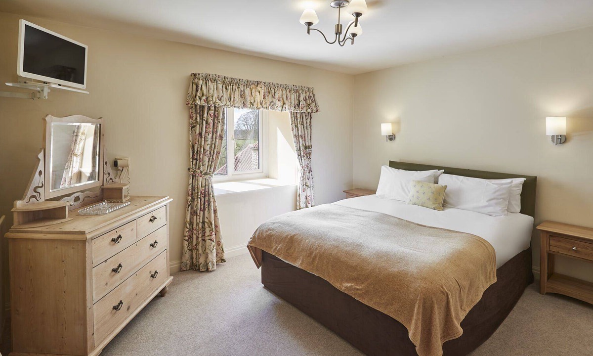Scawton House | Host & Stay | Granary Cottage