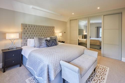 Scalby House | Host & Stay - White Lodge