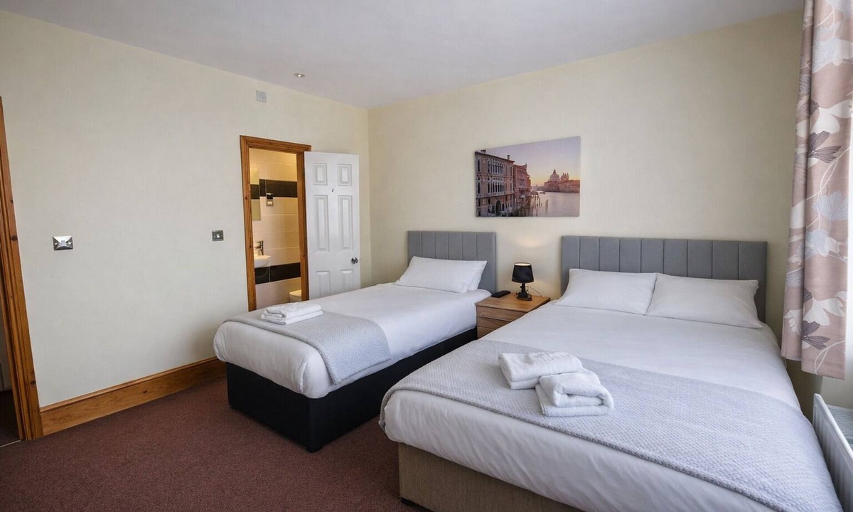 Addison Hotel | Hotel 65