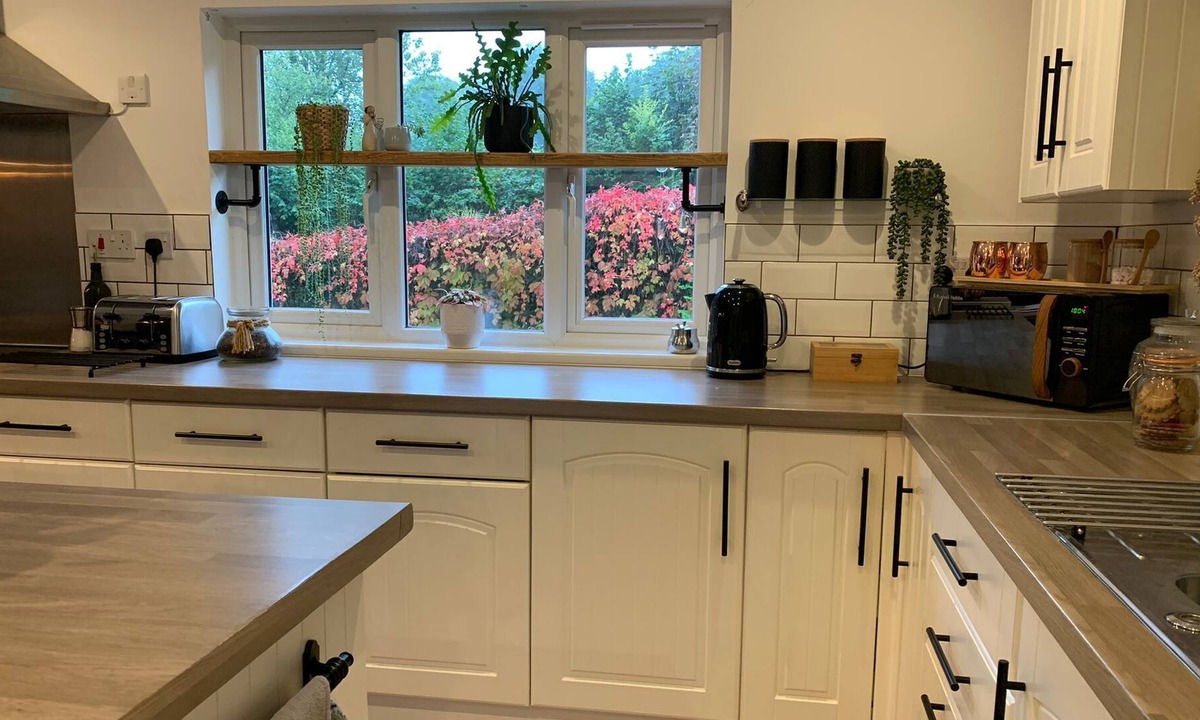Boyton House | Impeccable 3-Bed bungalow near Launceston