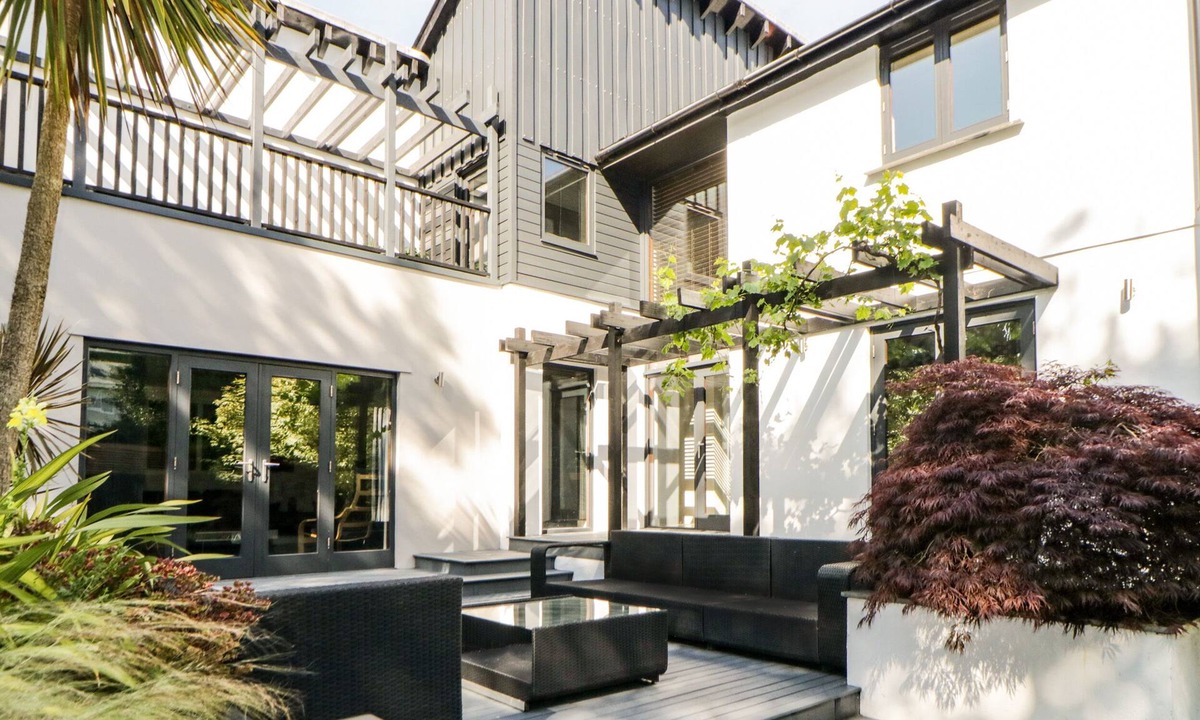 Millbrook Cottage | Iroko