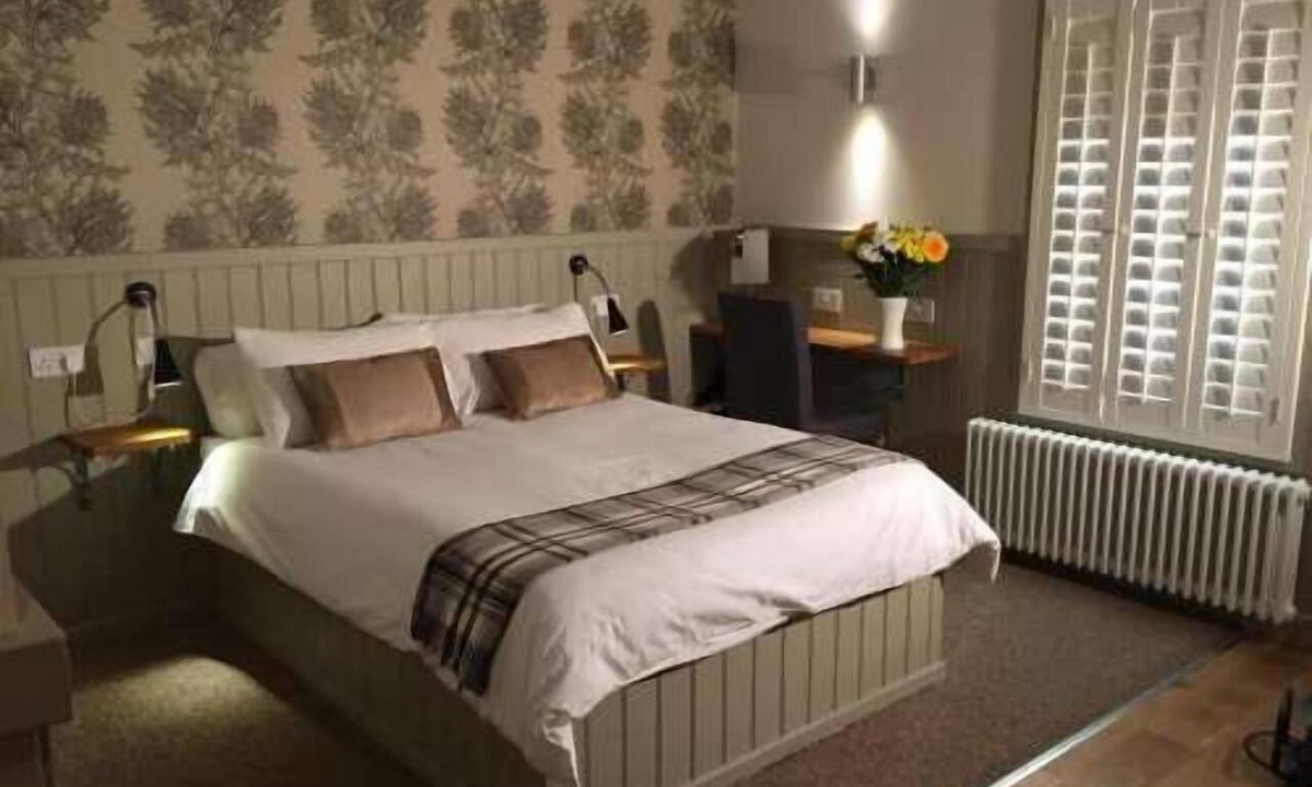 Irvine House | Irvine Bay Studios
