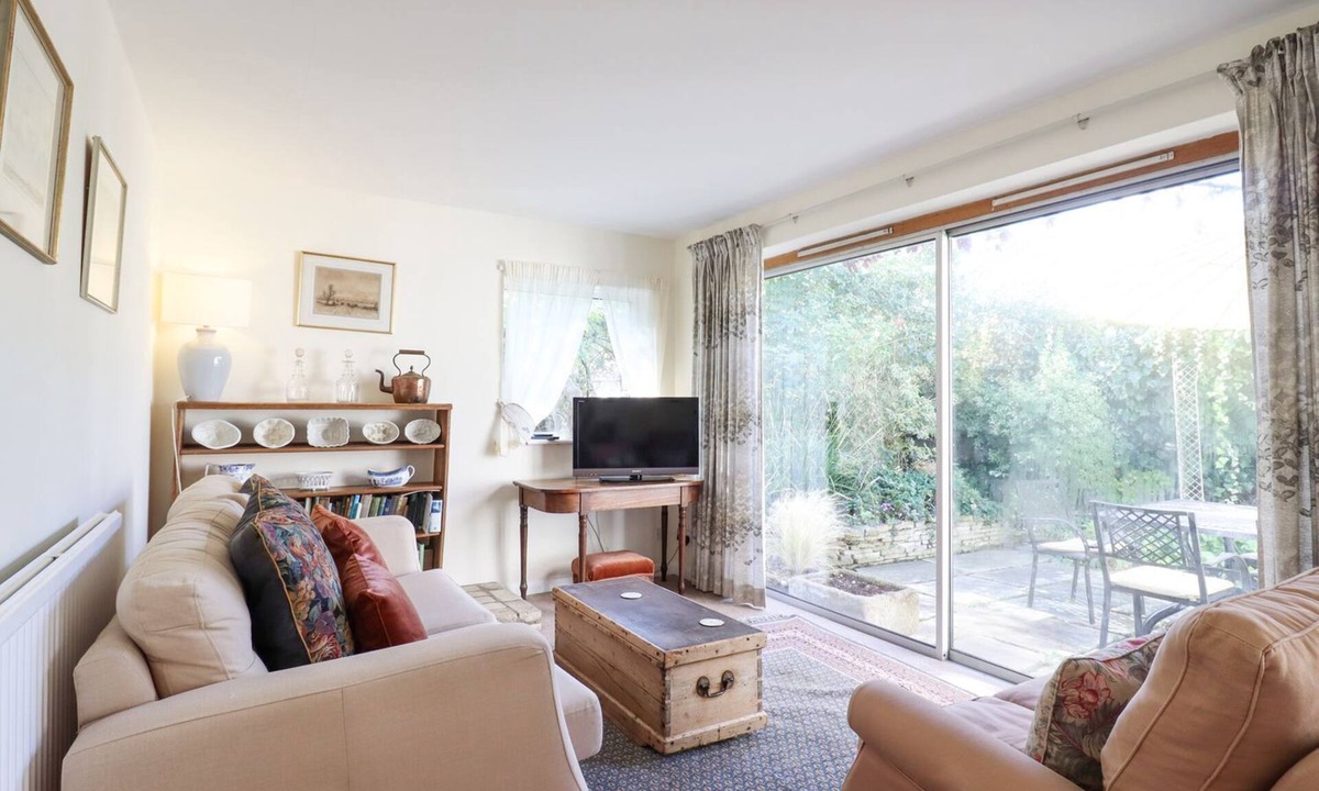West Mersea Cottage | Ivy Cottage
