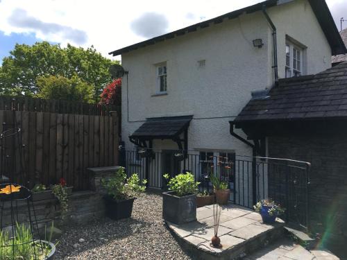 Windermere House | Ivythwaite Cottages