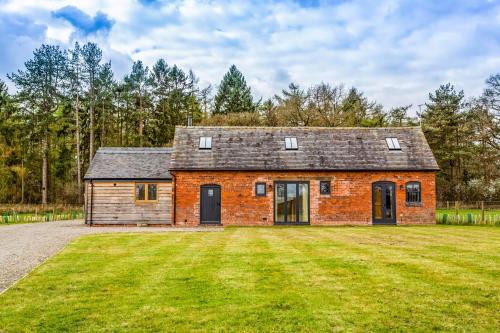 Wollerton House | Johnsons Smallholding