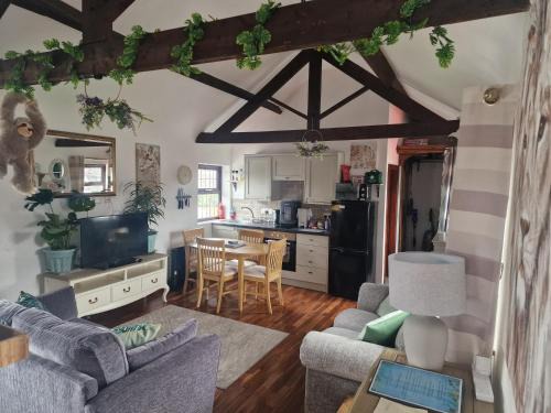 Market Drayton Apartment | Joiners Arms - Studio Apartments