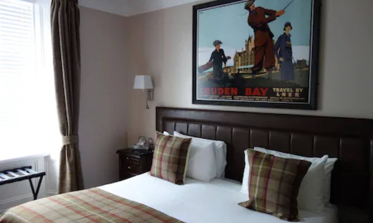 Cruden Bay Hotel | Kilmarnock Arms Hotel