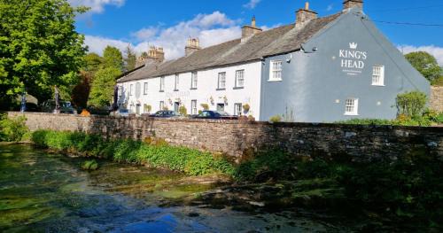 Ravenstonedale Hotel | Kings Head - Riverside, Ravenstonedale