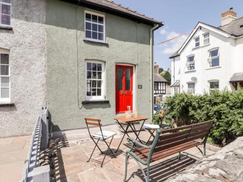 Brecon House | Kooky Cottage