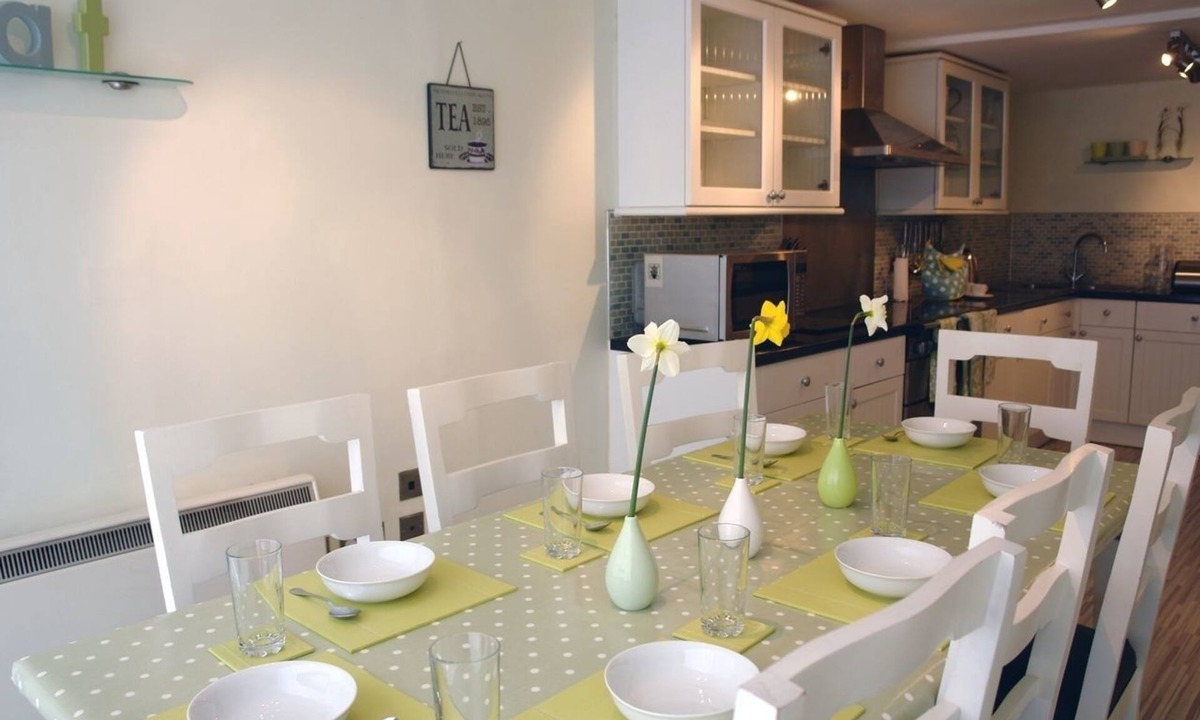 Millbrook Cottage | Lakeside