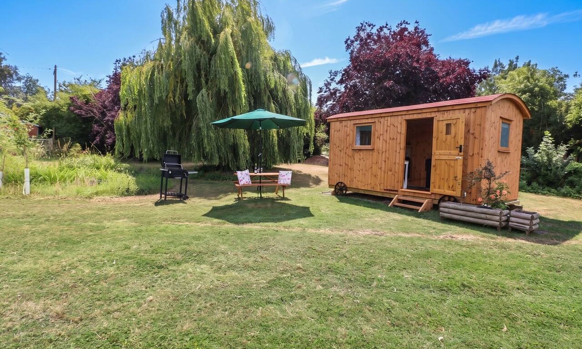 Welney Cottage | Laurel