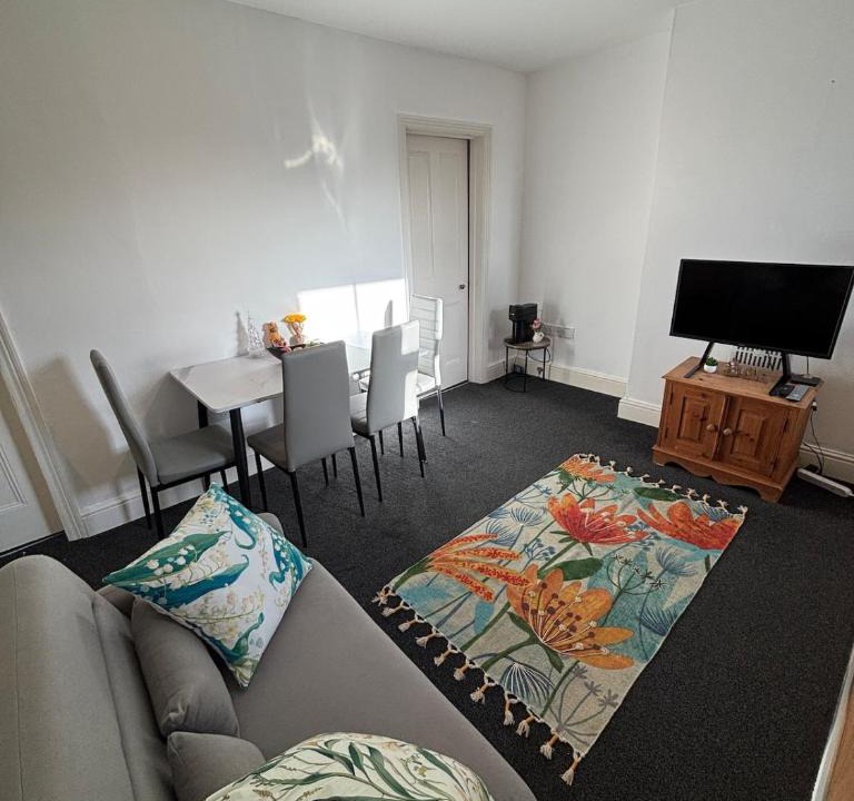 Leamington Spa Apartment | Leamington Spa Boutique Two Bedroom Flat