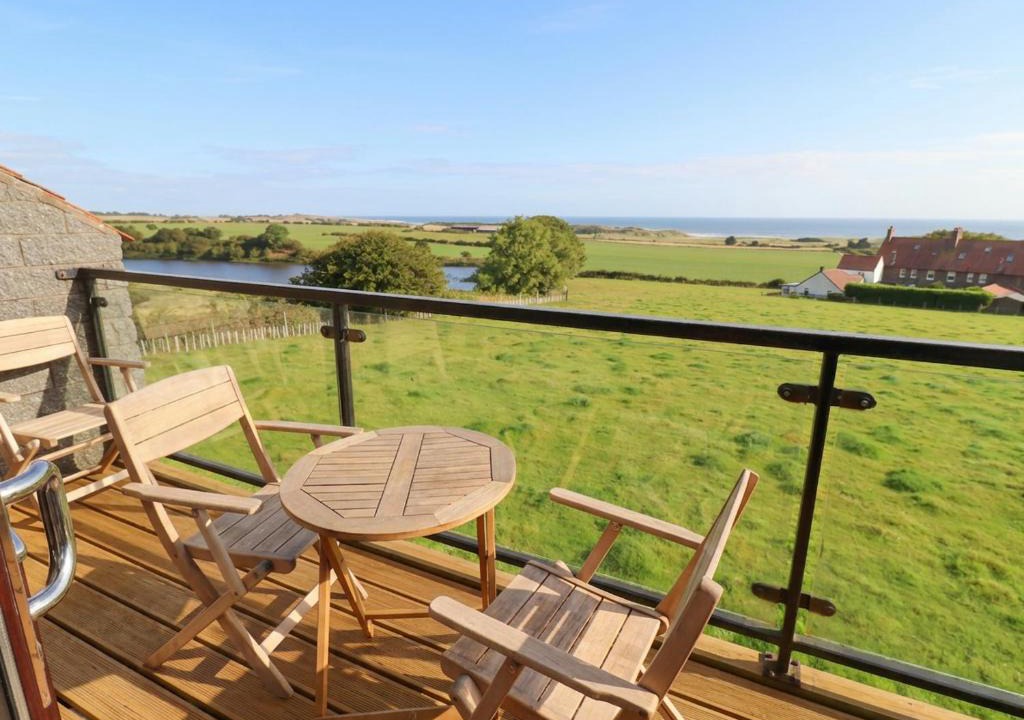 Embleton House | Links View